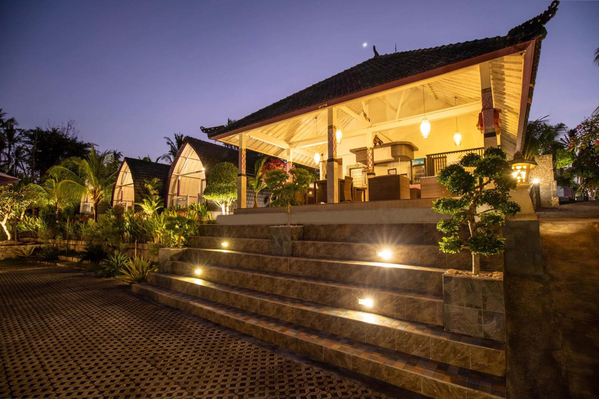 Akusara Jungle Resort And Spa Batununggul Екстериор снимка